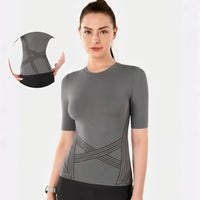 t-shirt-modellante-3d-03